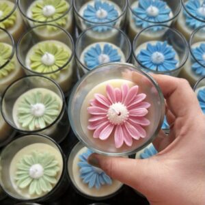 Daisy Flower Glass Candle